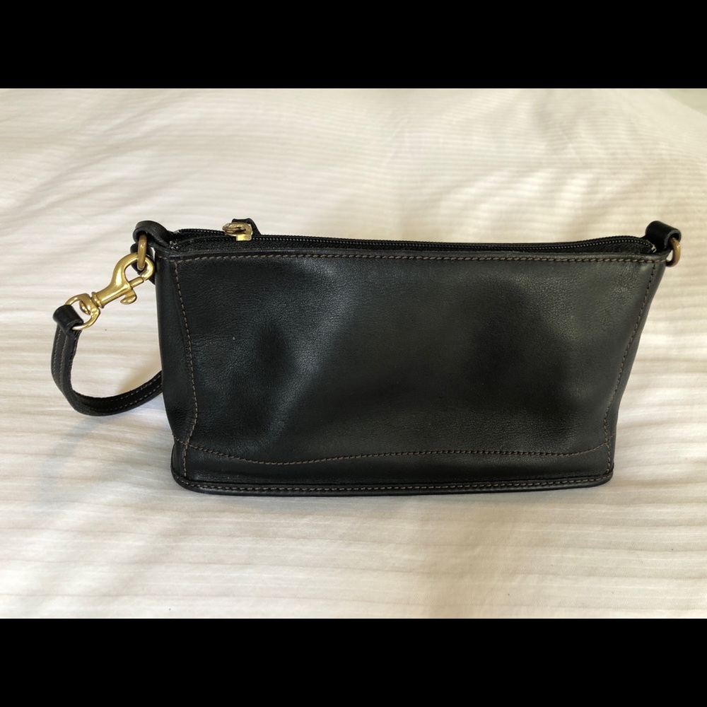 COACH Small Purse Wristlet Black Leather L9C-9311